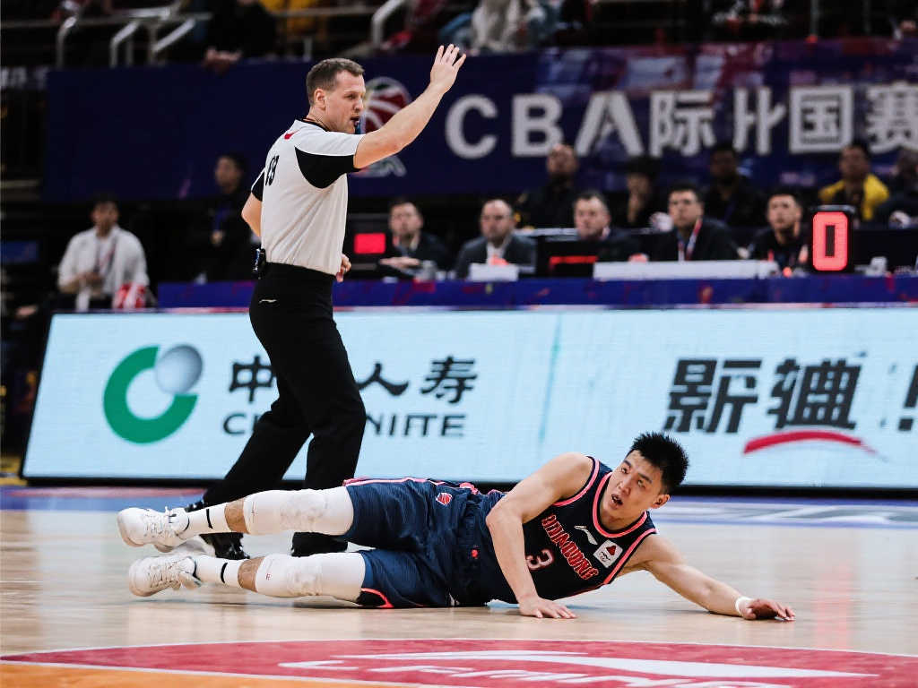 那他的角色